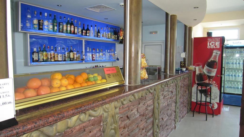 Hotel Alpina Lozenec Exteriér fotografie
