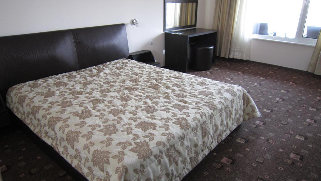 Hotel Alpina Lozenec Pokoj fotografie